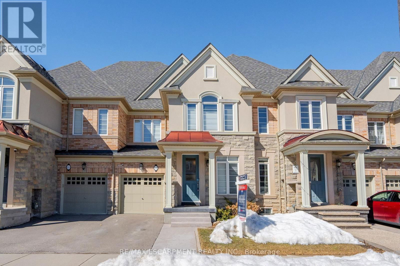 549 TERRACE WAY Image 1
