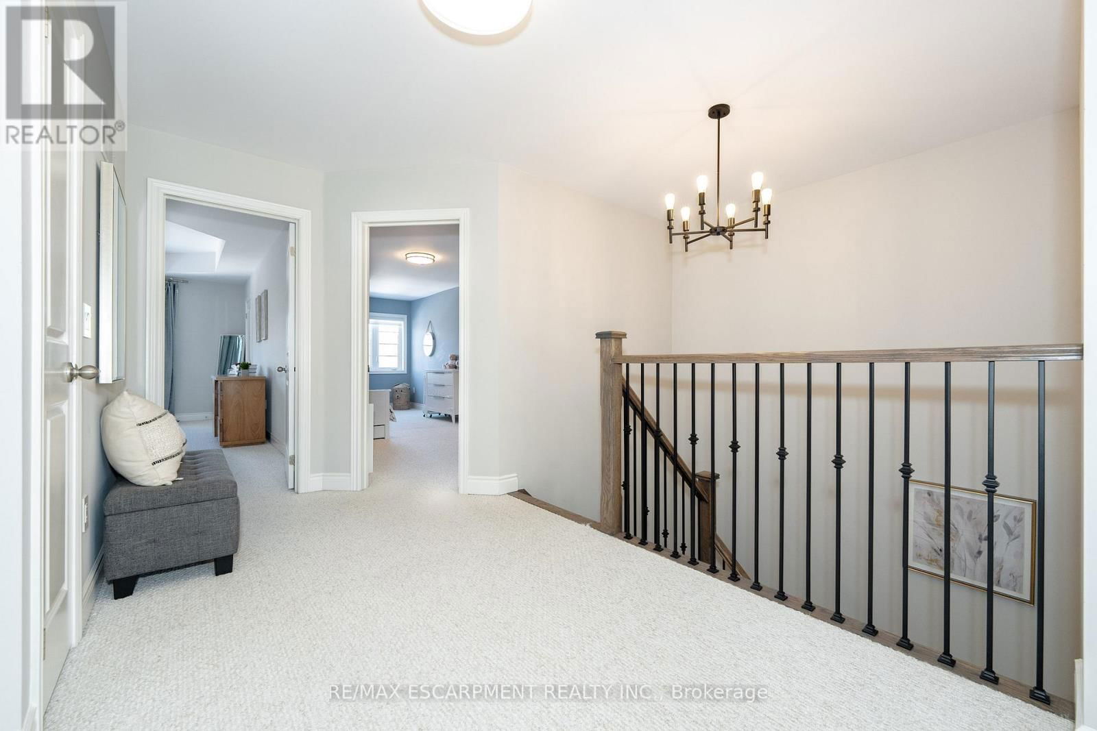 549 TERRACE WAY Image 19