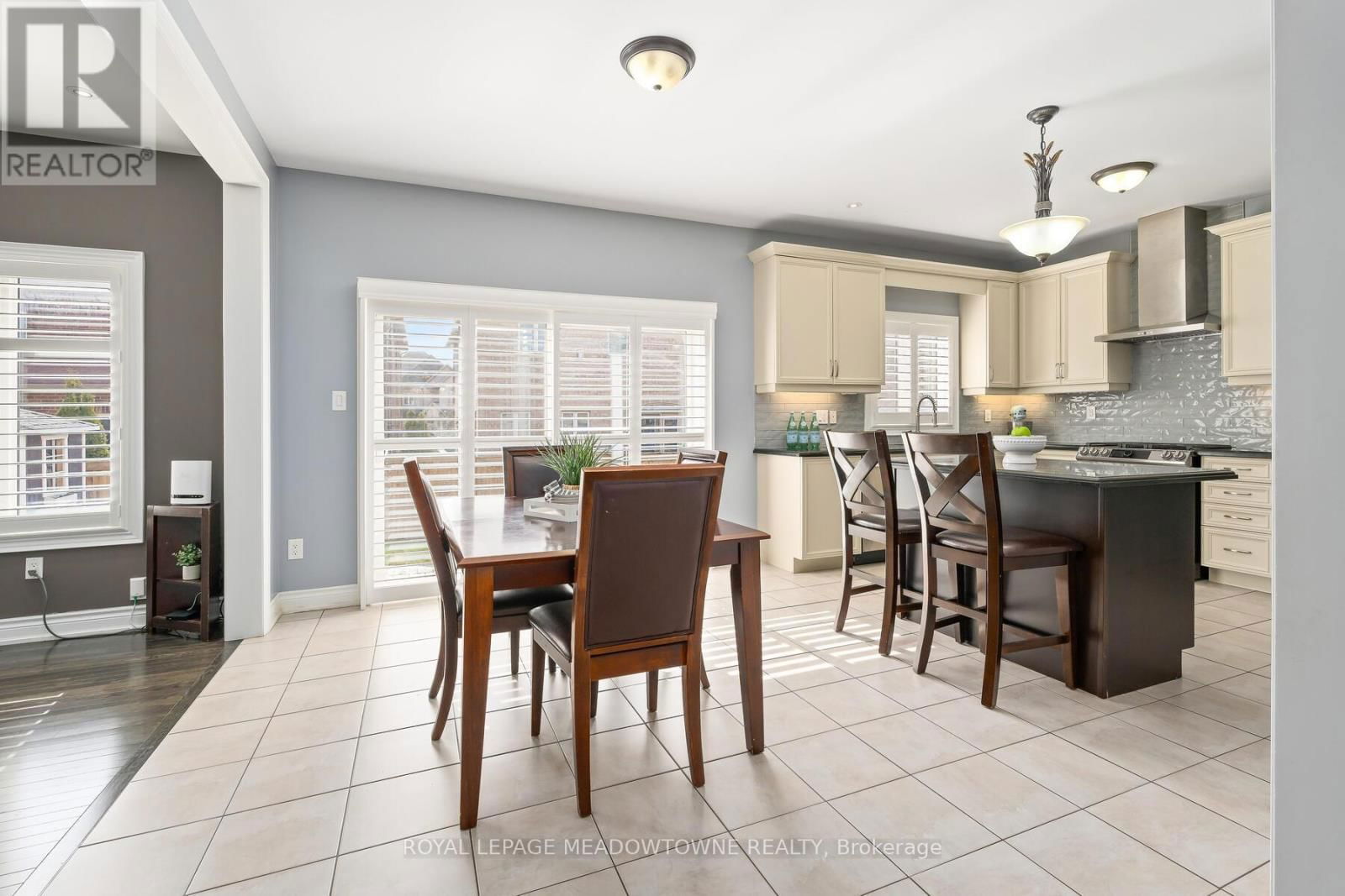 5 BEACON HILL DRIVE Image 10
