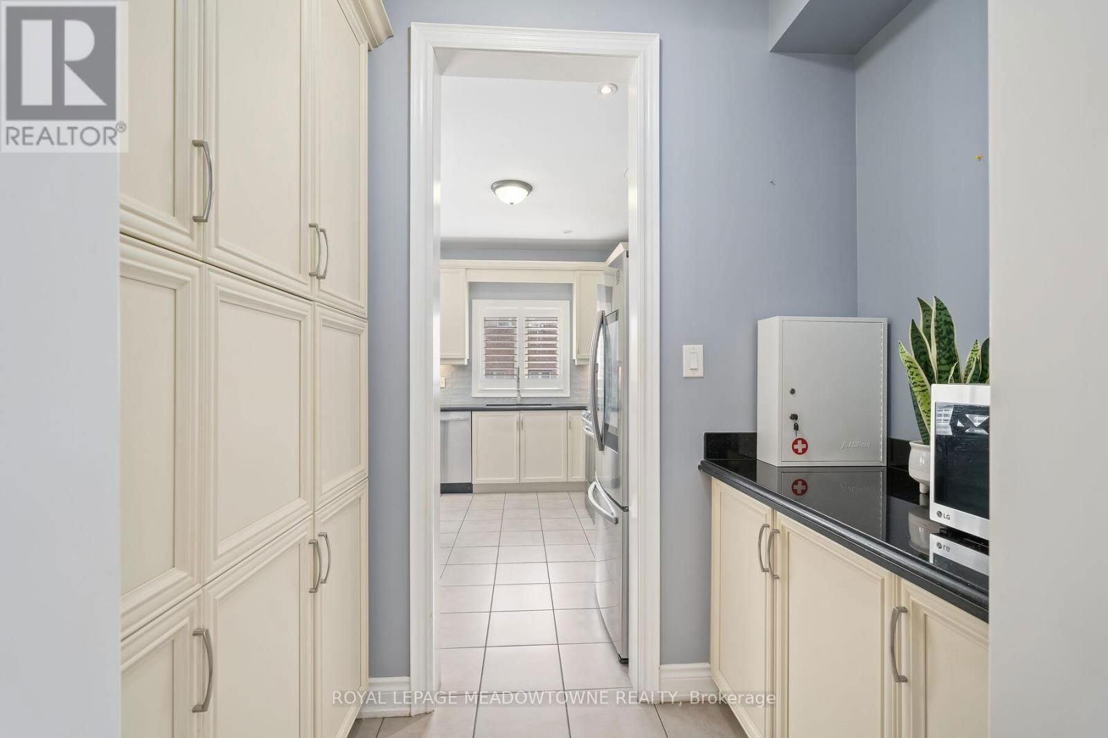 5 BEACON HILL DRIVE Image 15