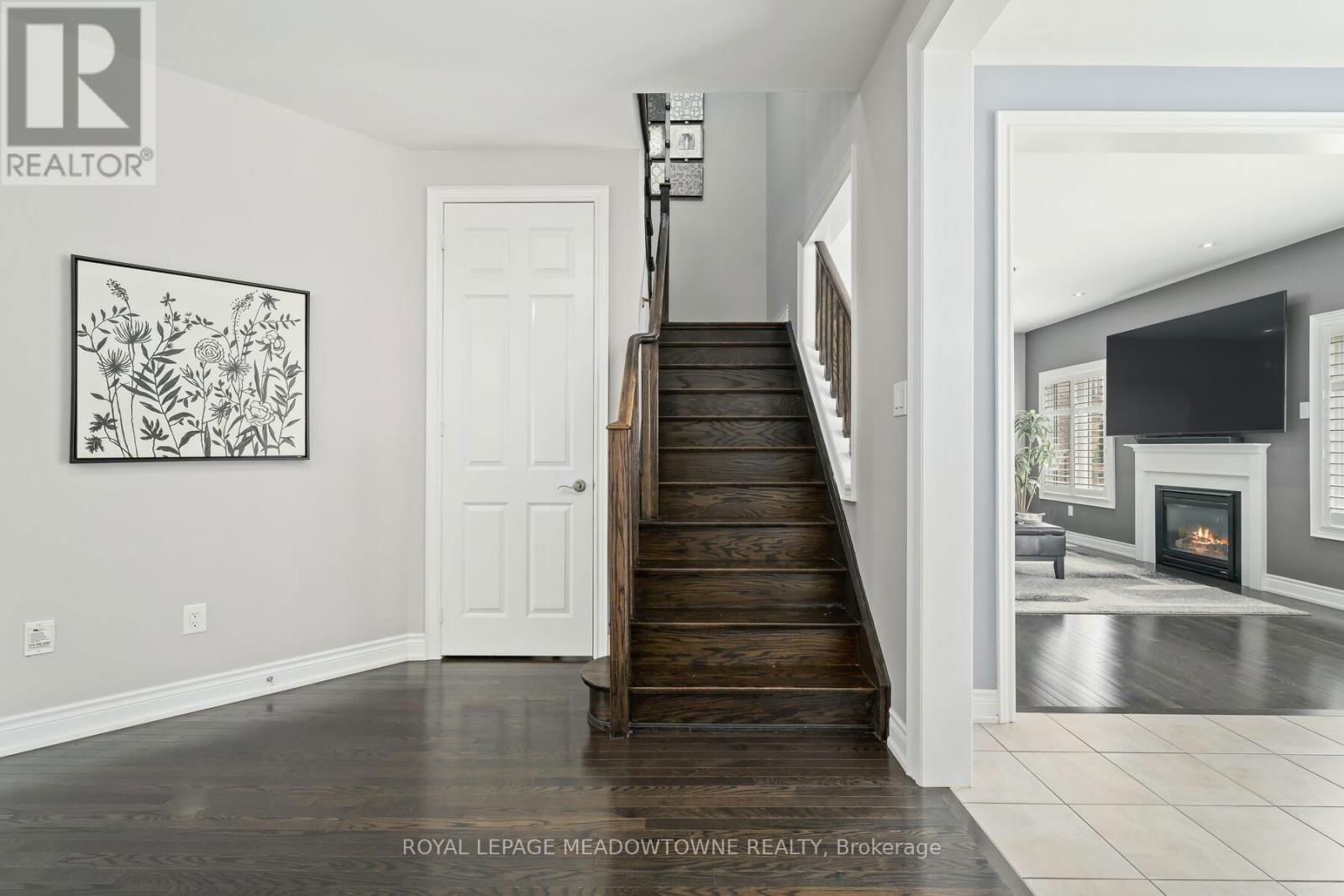 5 BEACON HILL DRIVE Image 22