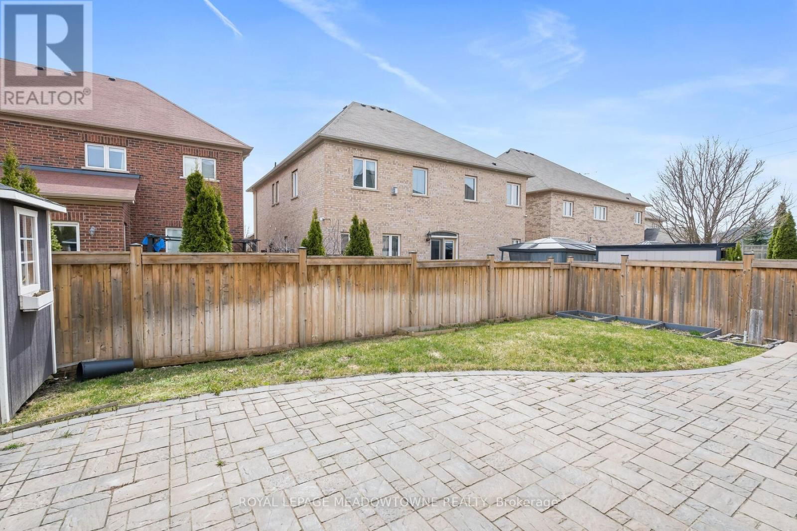 5 BEACON HILL DRIVE Image 45