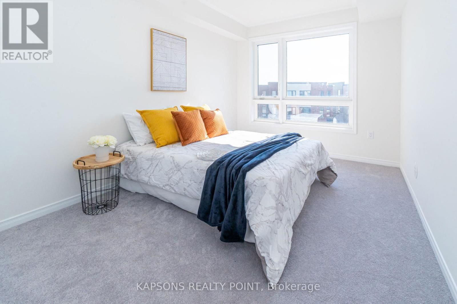 2 - 26 HUMBERWOOD BOULEVARD Image 16