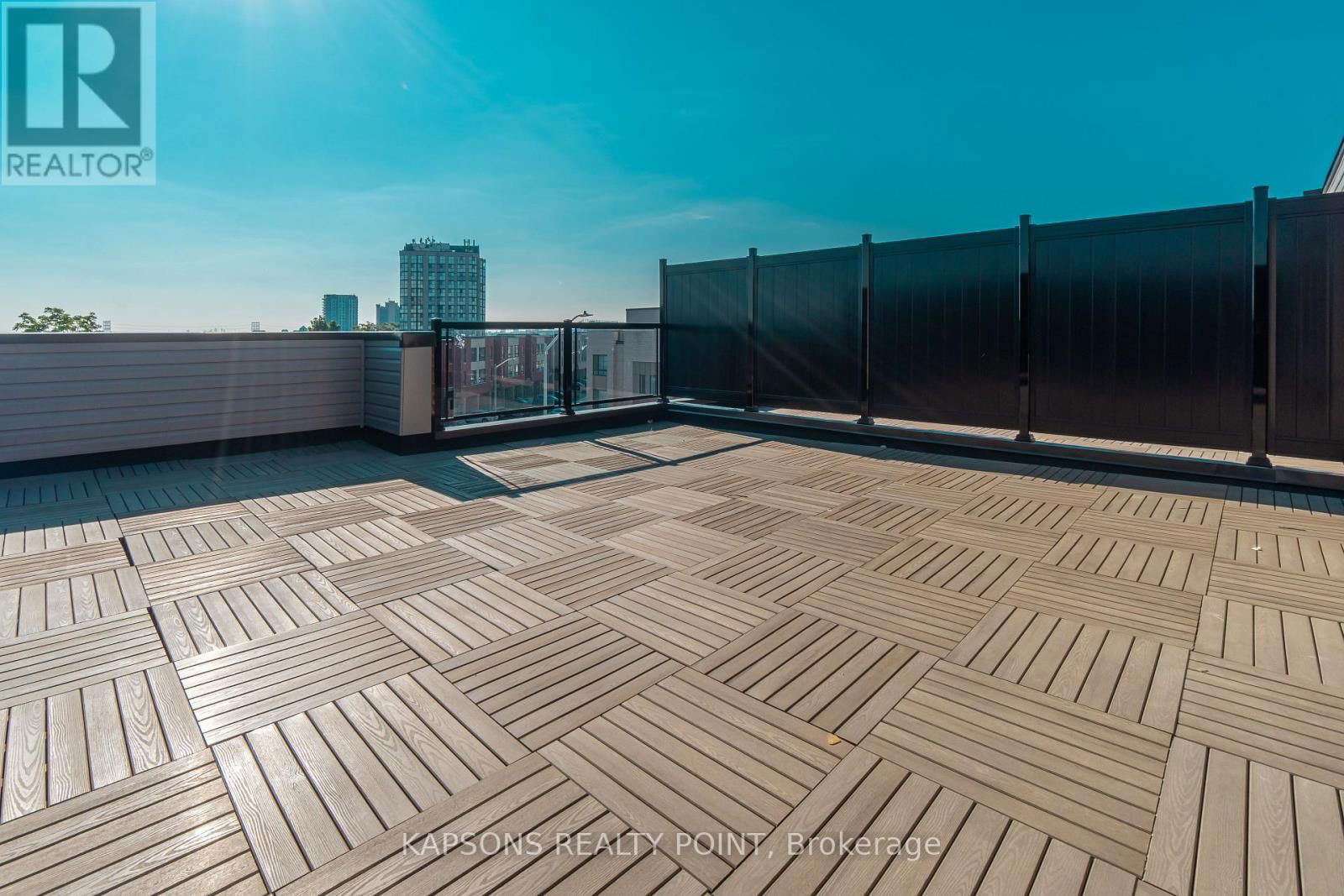 2 - 26 HUMBERWOOD BOULEVARD Image 2