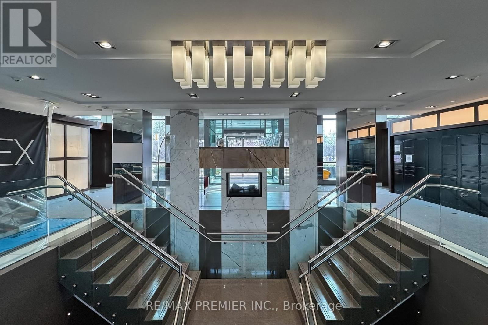 3110 - 225 SHERWAY GARDENS ROAD Image 25