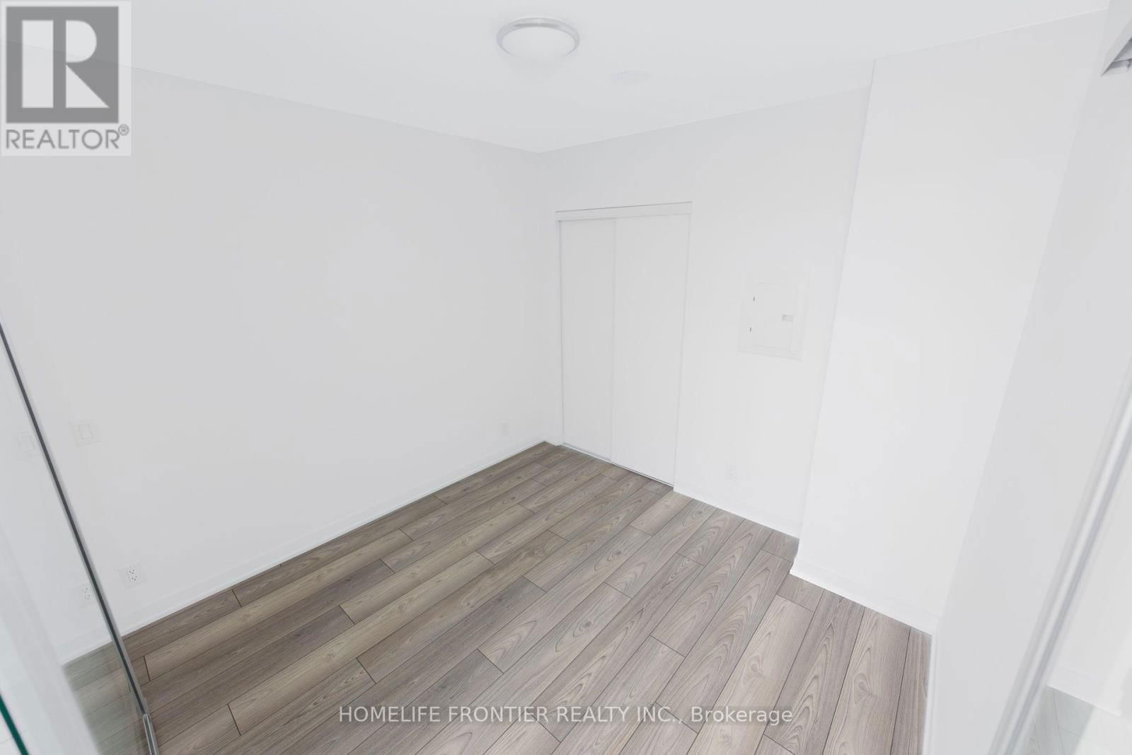 505 - 285 DUFFERIN STREET Image 10