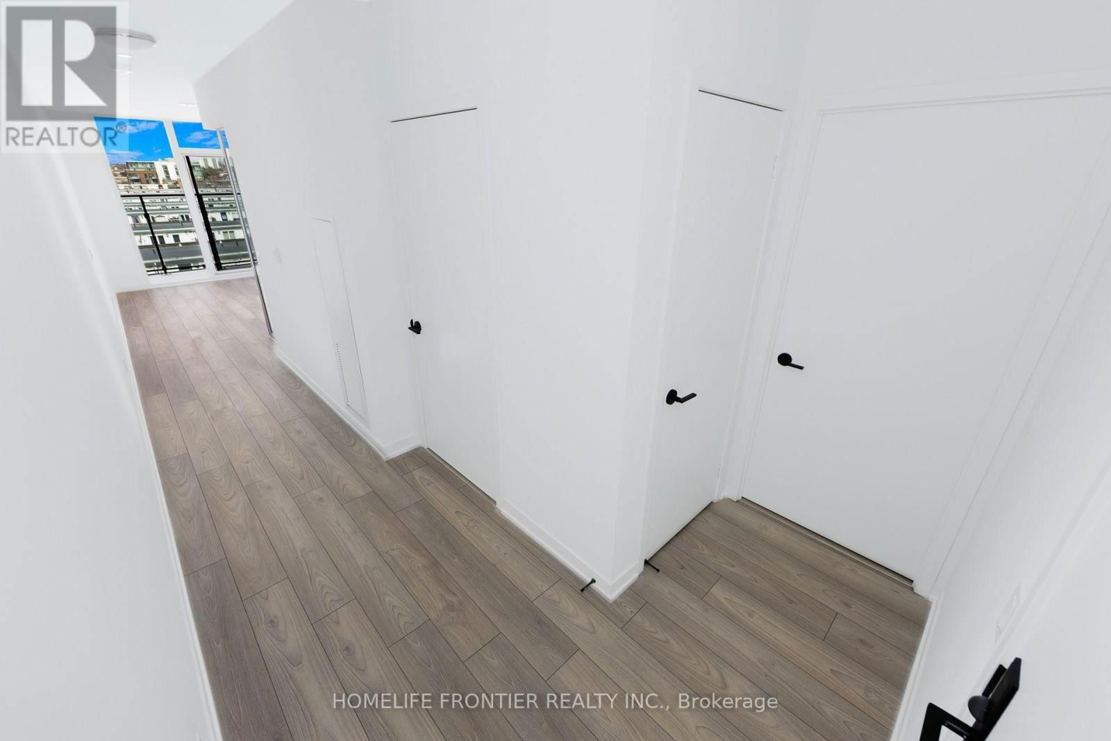 505 - 285 DUFFERIN STREET Image 12