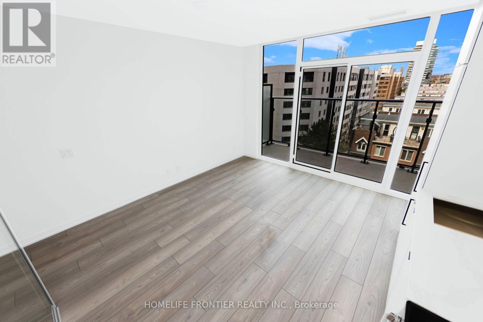 505 - 285 DUFFERIN STREET Image 5
