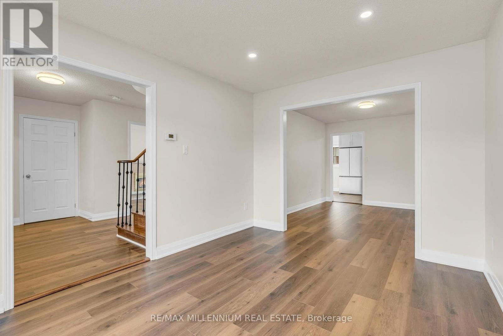 64 ALLENHEAD CRESCENT NORTHEAST Image 10