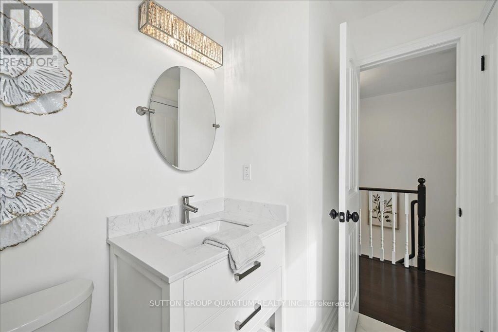 48 GLENASHTON DRIVE Image 32