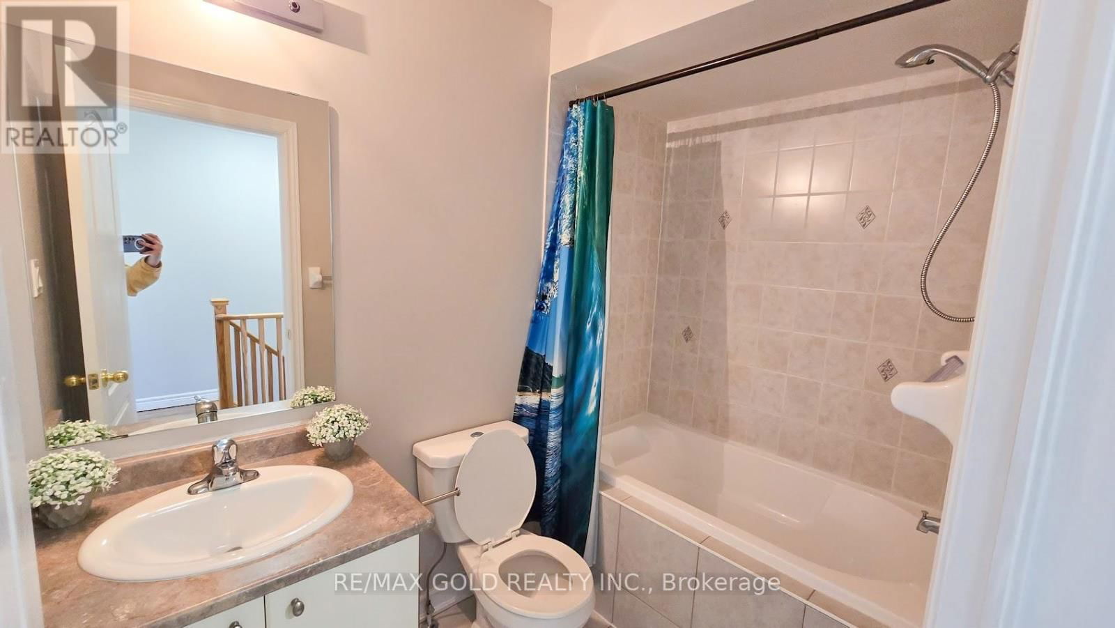 8 TILDEN ROAD Image 12