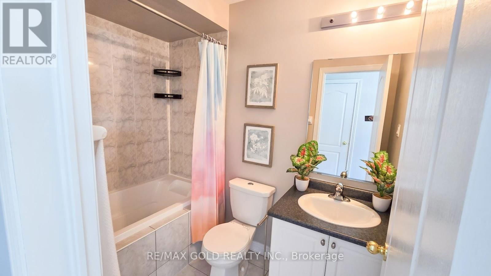 8 TILDEN ROAD Image 9