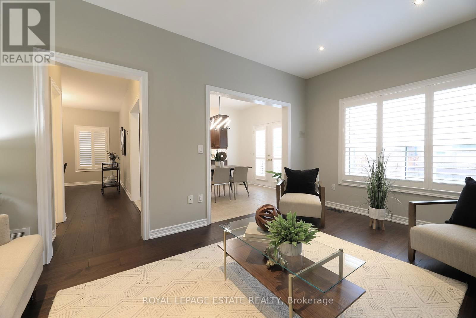 21 SENWOOD STREET Image 11