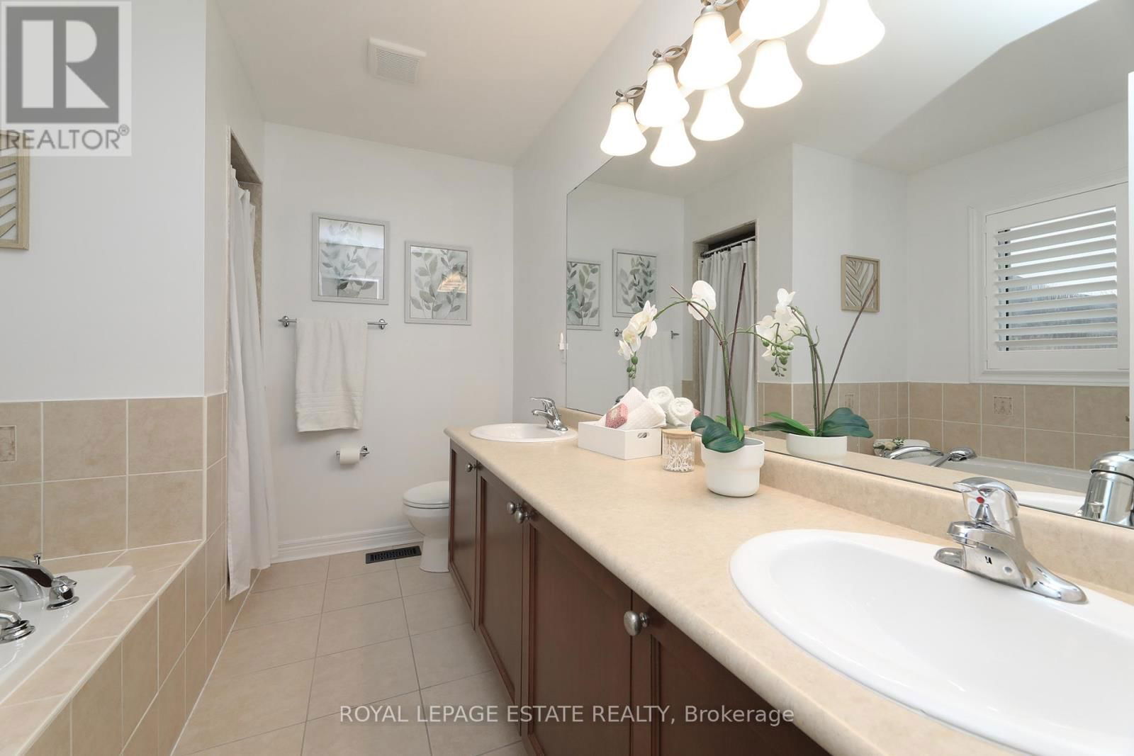 21 SENWOOD STREET Image 12