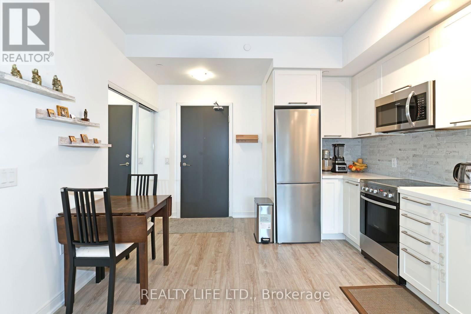 310 - 25 NEIGHBOURHOOD LANE Image 6