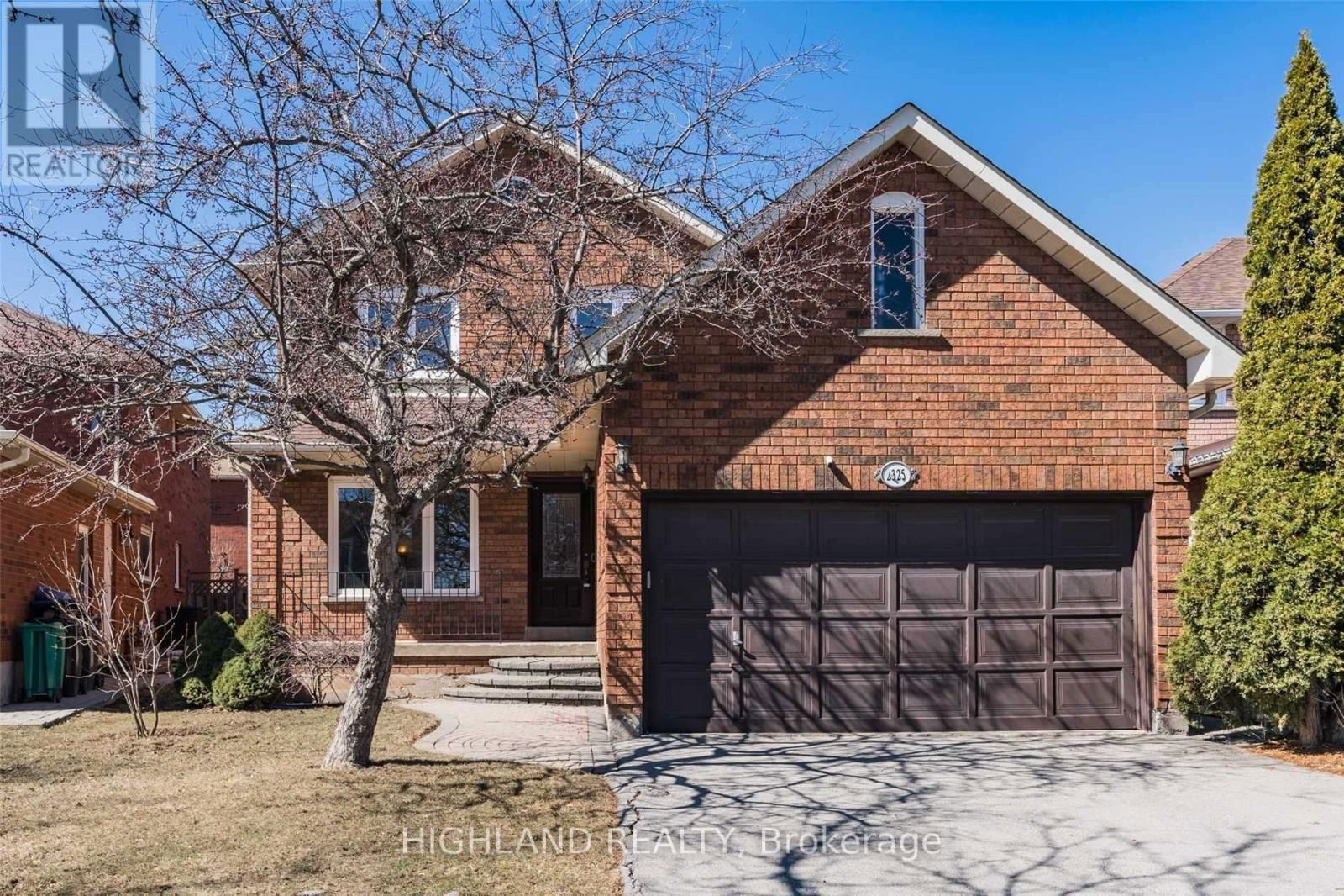 2325 CREDIT VALLEY ROAD Image 1