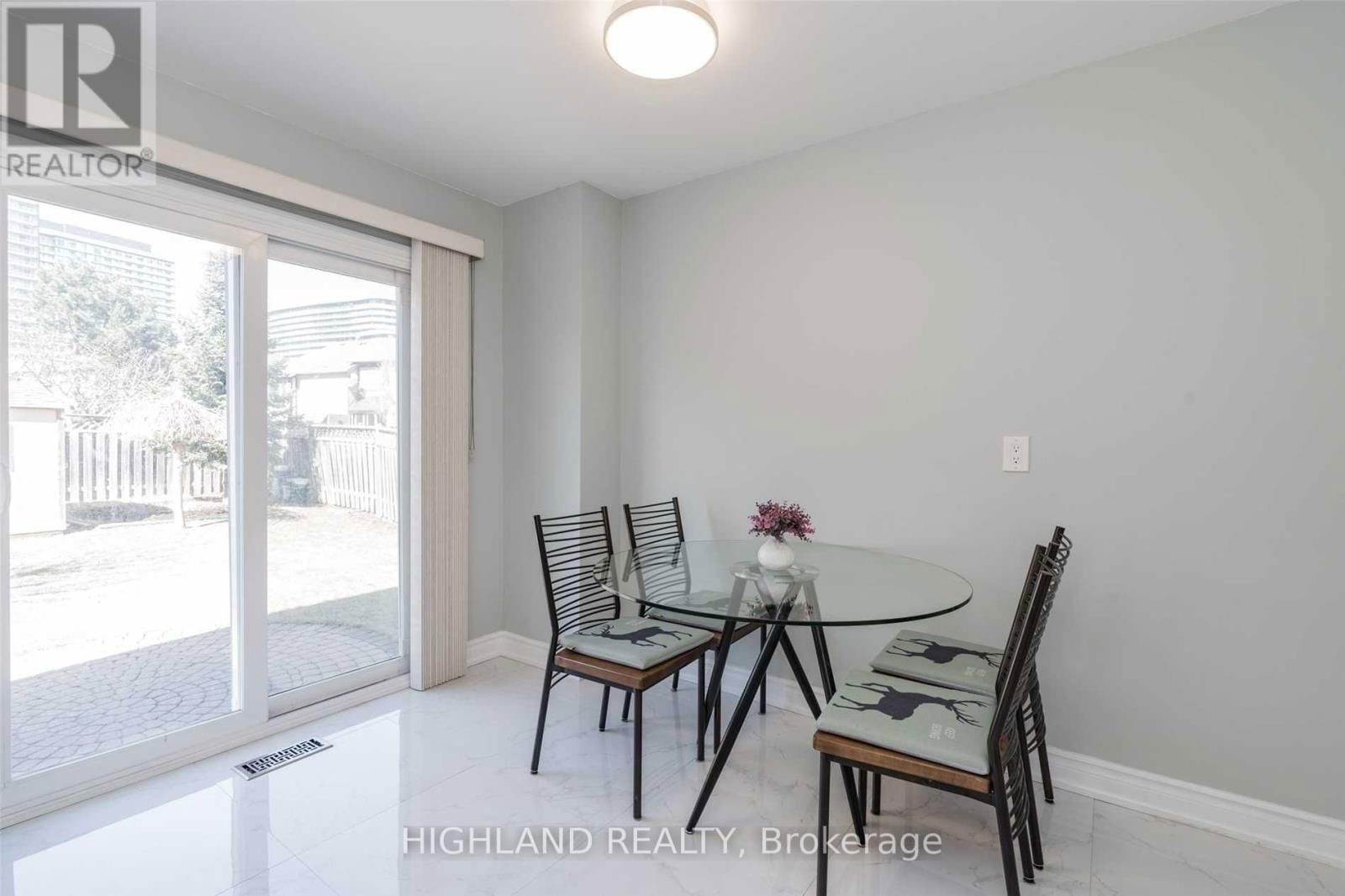2325 CREDIT VALLEY ROAD Image 12