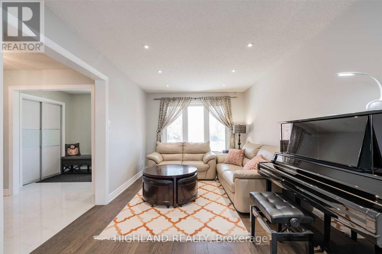 2325 CREDIT VALLEY ROAD Image 6