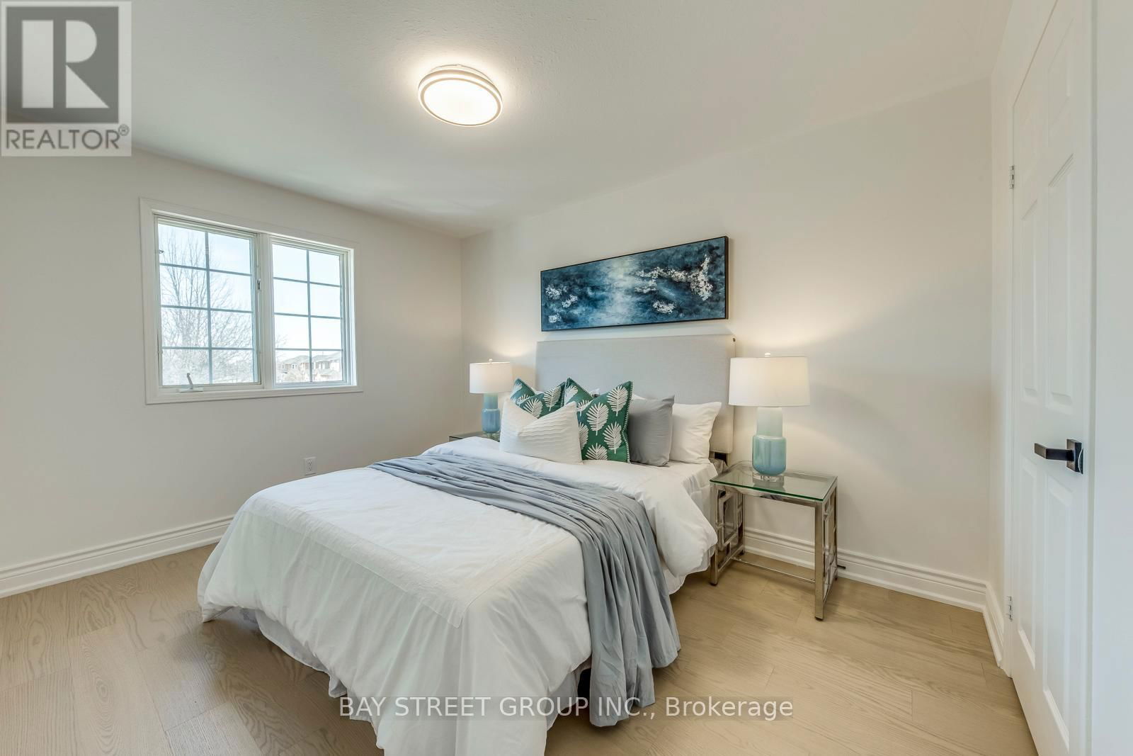 2323 DALEBROOK DRIVE Image 31