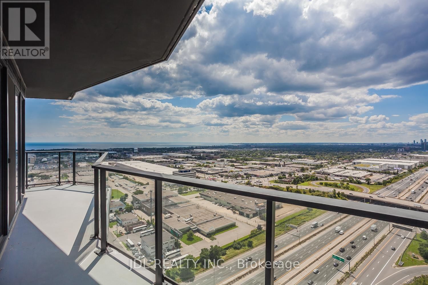 2809 - 36 ZORRA STREET Image 16