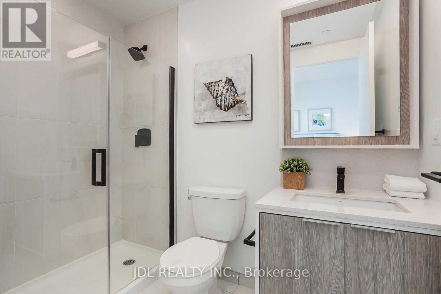 2809 - 36 ZORRA STREET Image 23