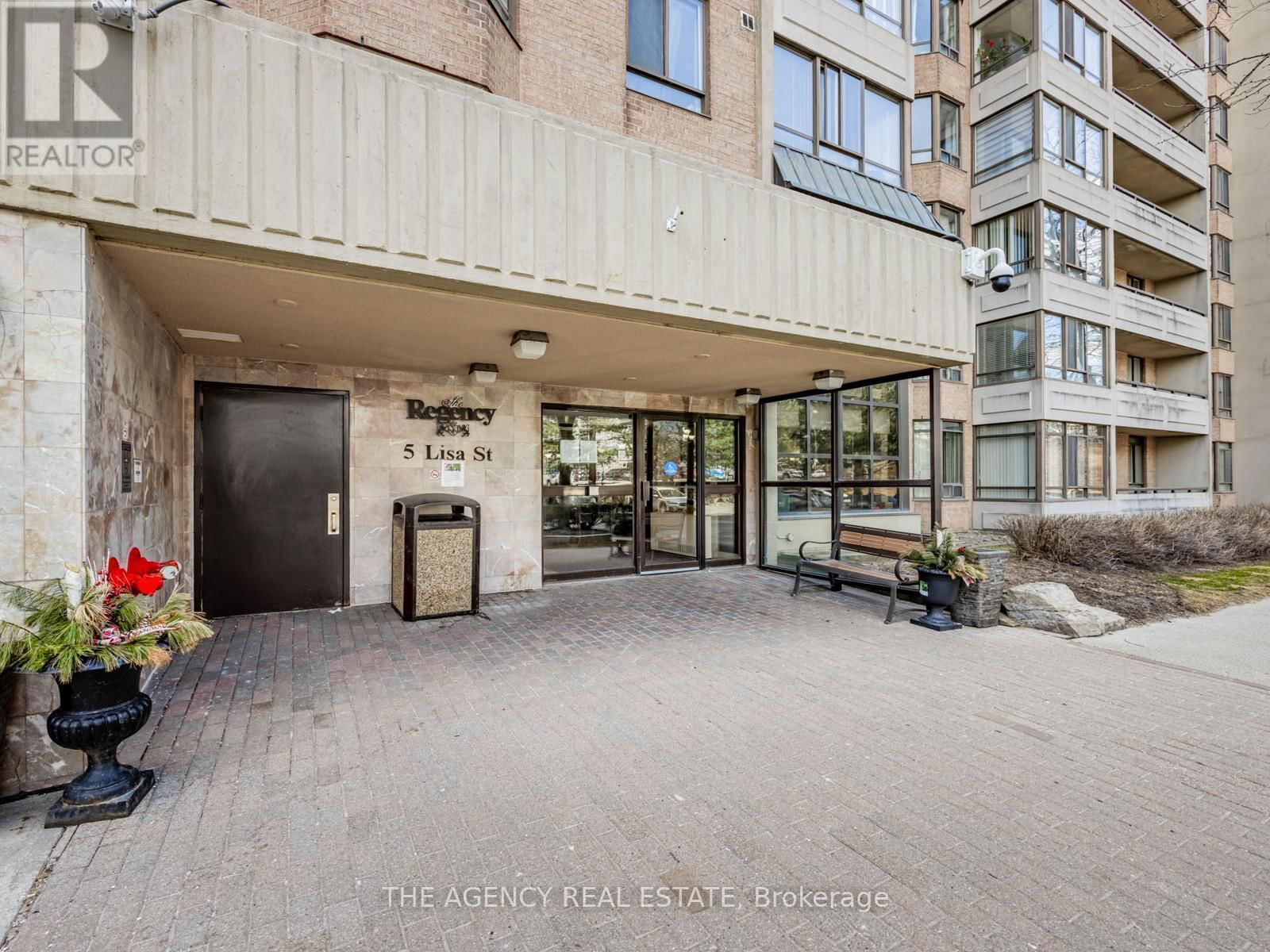 107 - 5 LISA STREET Image 3