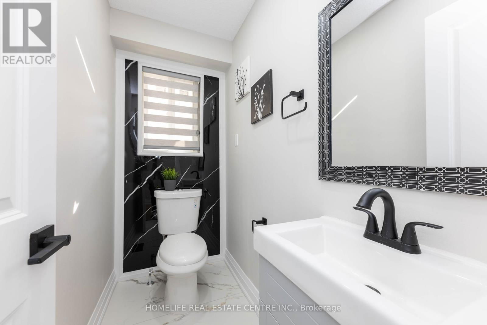 7 MARKHAM STREET Image 11