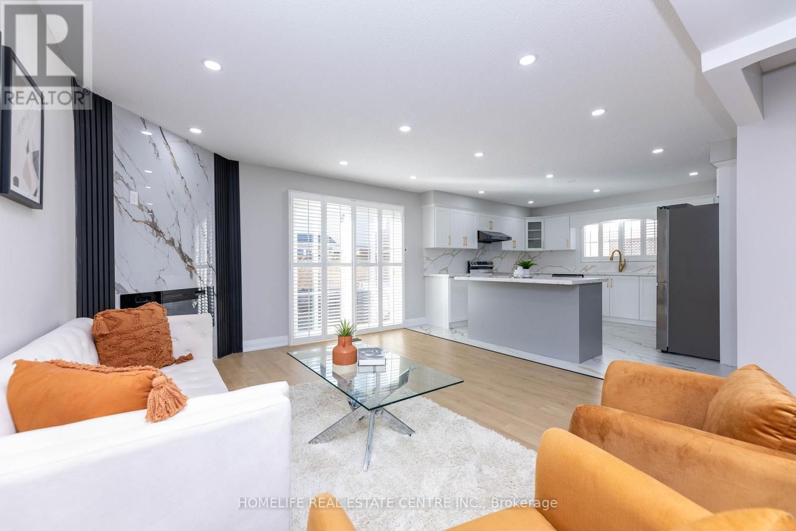 7 MARKHAM STREET Image 14