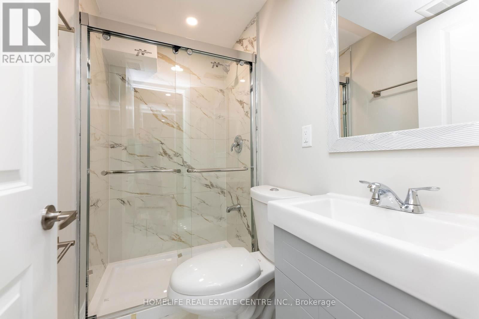7 MARKHAM STREET Image 34