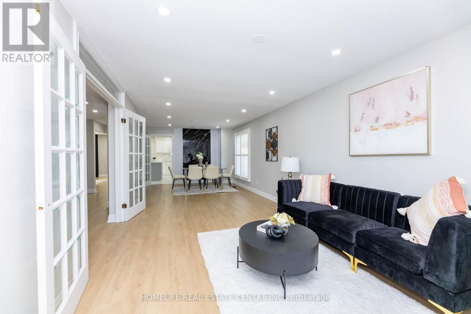 7 MARKHAM STREET Image 8