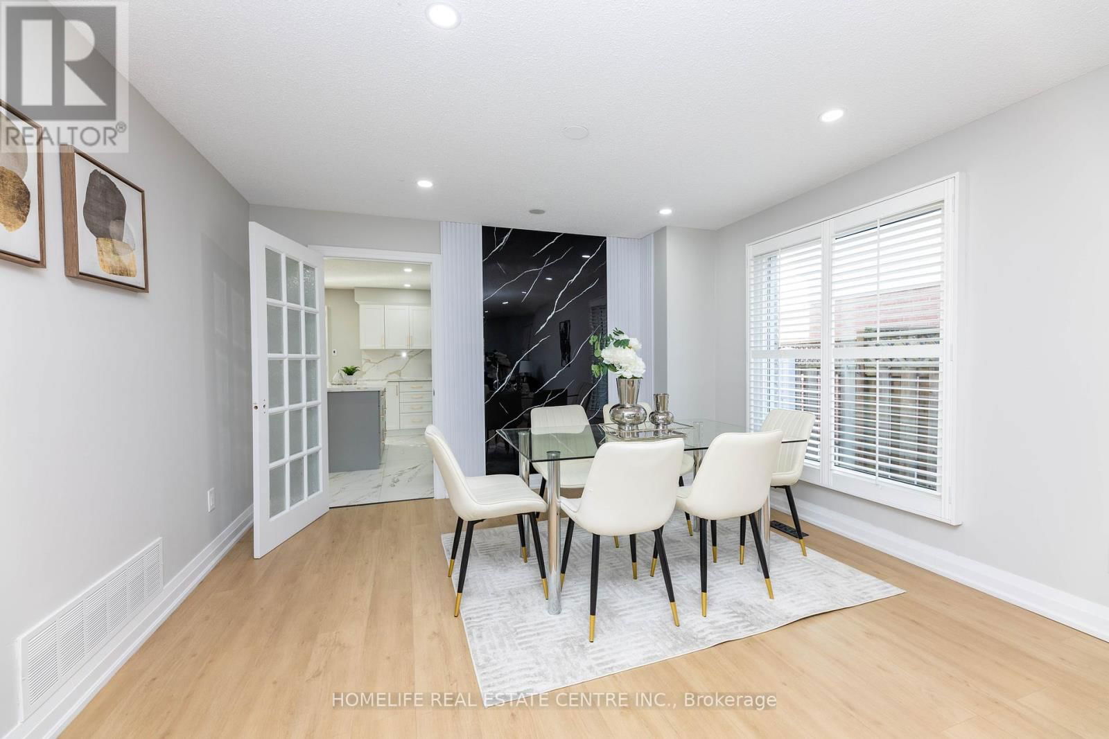7 MARKHAM STREET Image 9