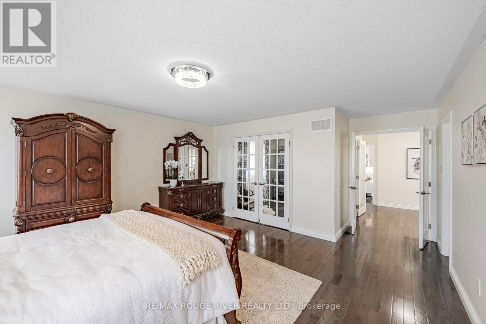26 PORCHLIGHT ROAD Image 26