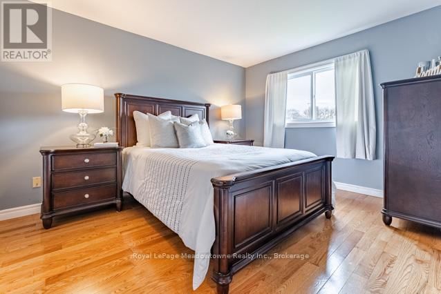 756 MACKENZIE DRIVE Image 16