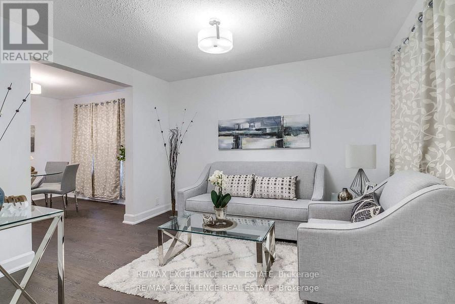 663 JANE STREET Image 11