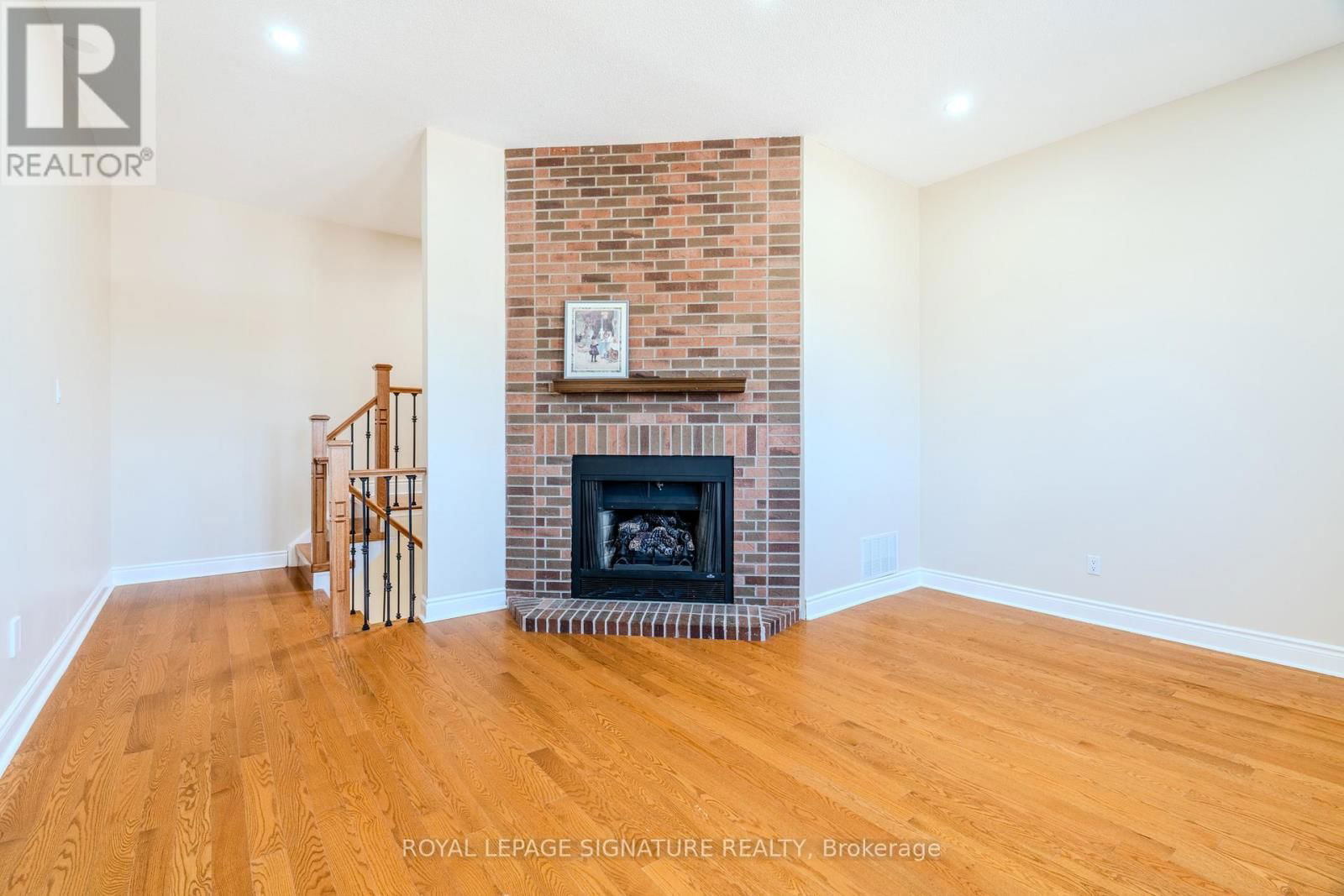 3263 PEBBLEWOOD ROAD Image 14