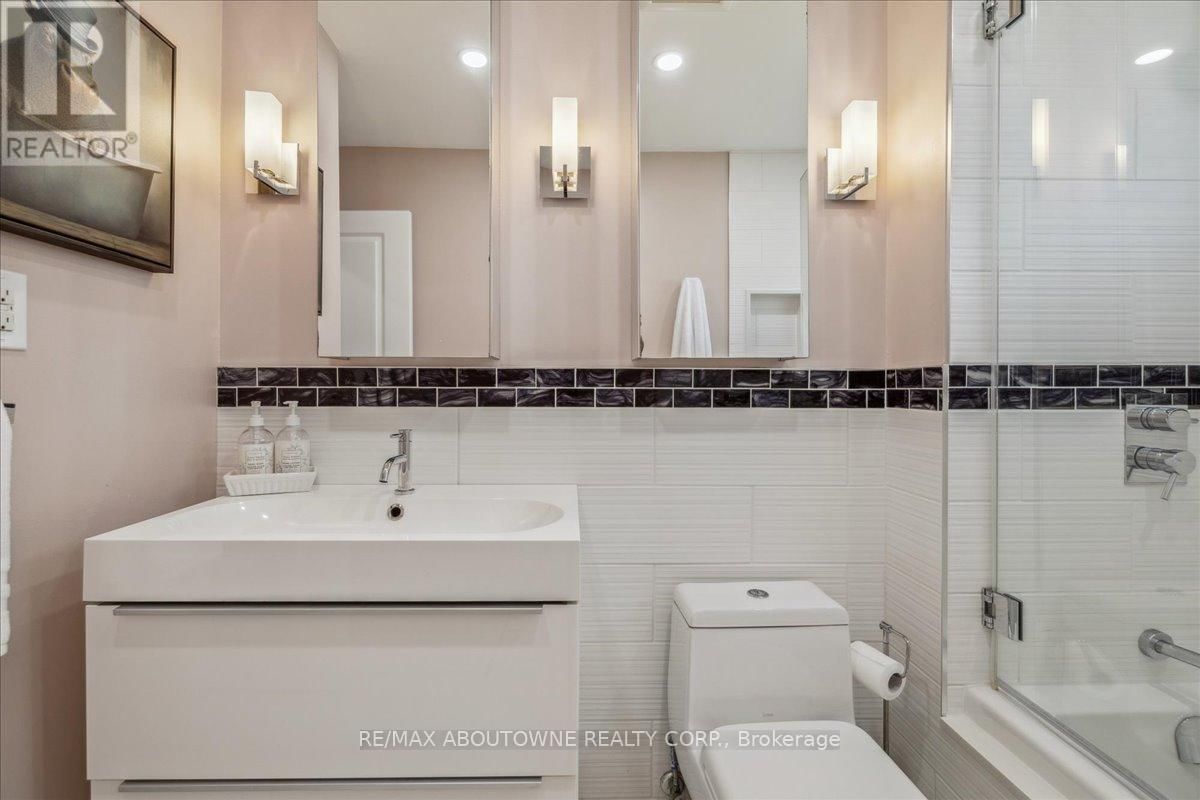 2430 CAVENDISH DRIVE Image 27