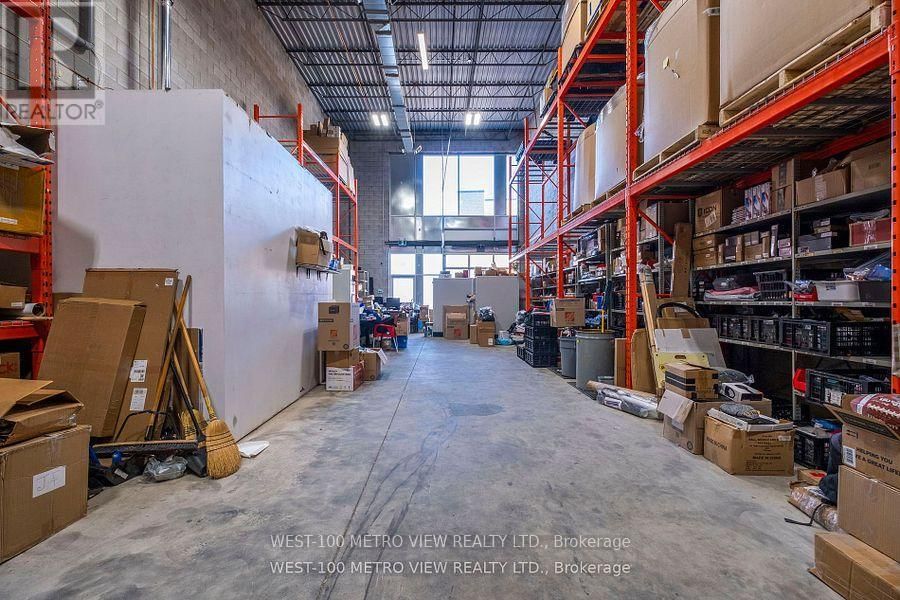 33 - 1156 KING ROAD Image 5