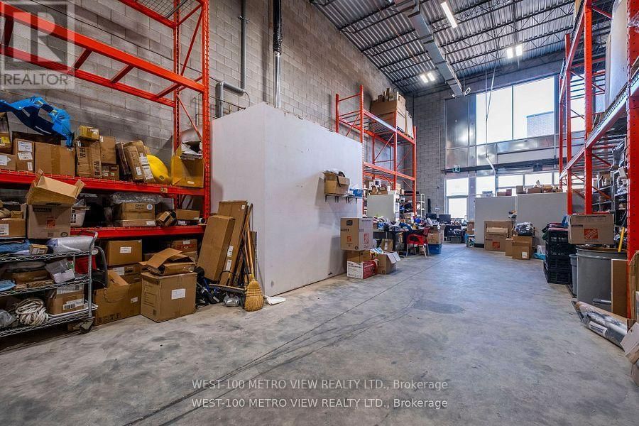 33 - 1156 KING ROAD Image 8