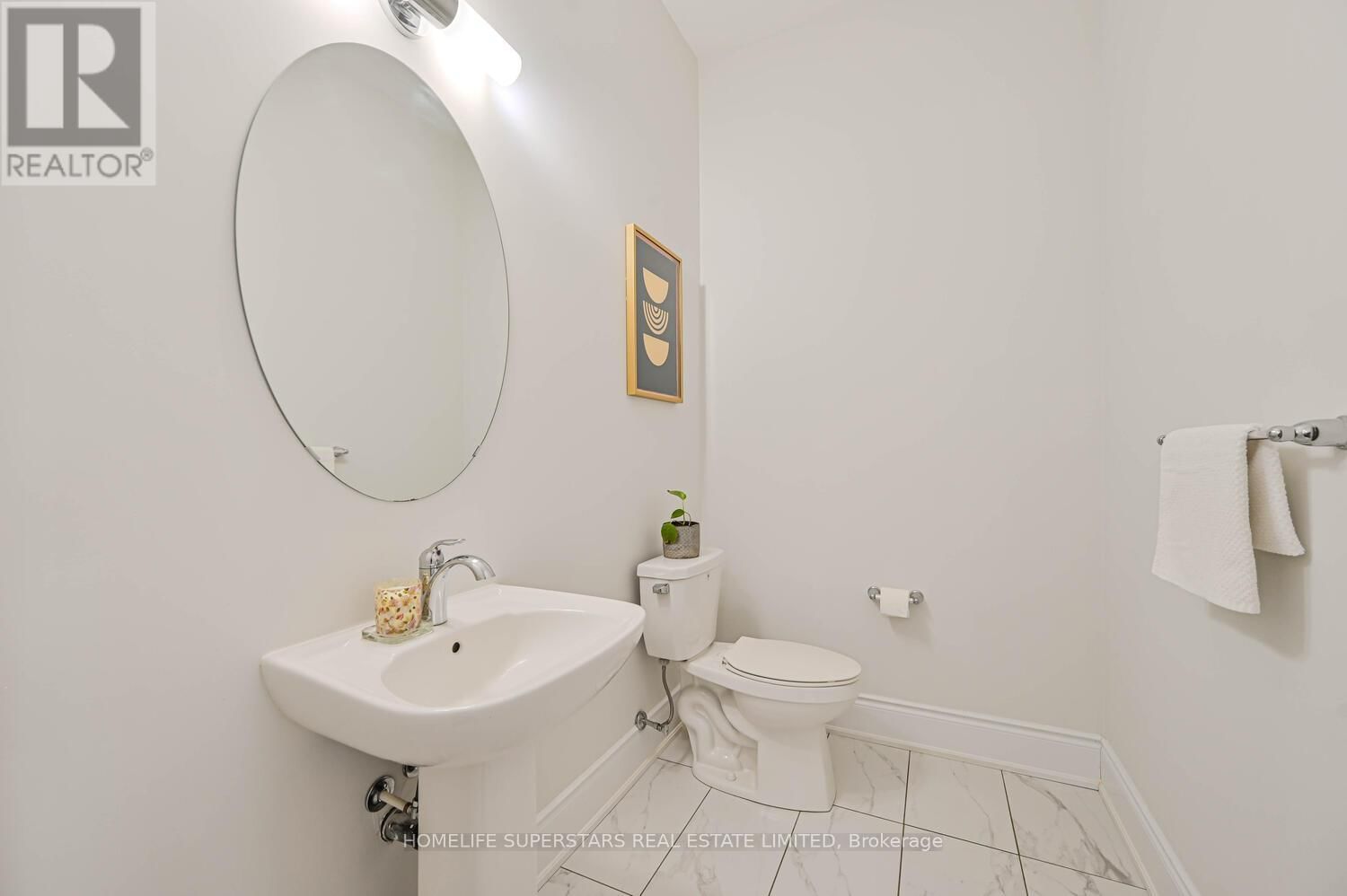 56 ARTHUR GRIFFIN CRESCENT Image 16