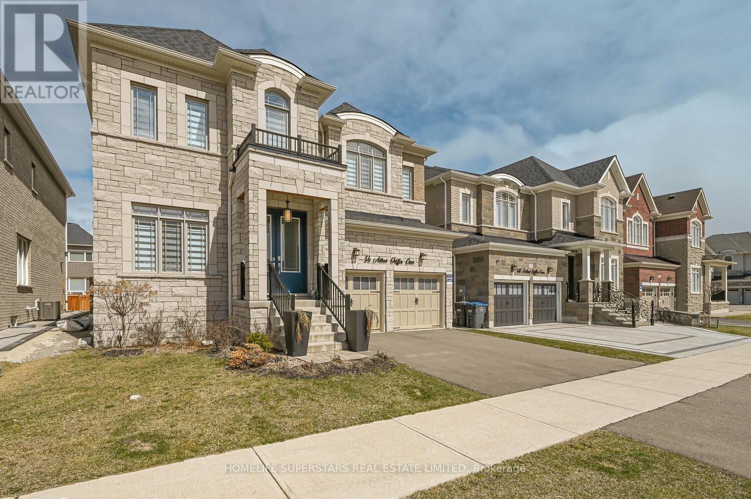 56 ARTHUR GRIFFIN CRESCENT Image 2
