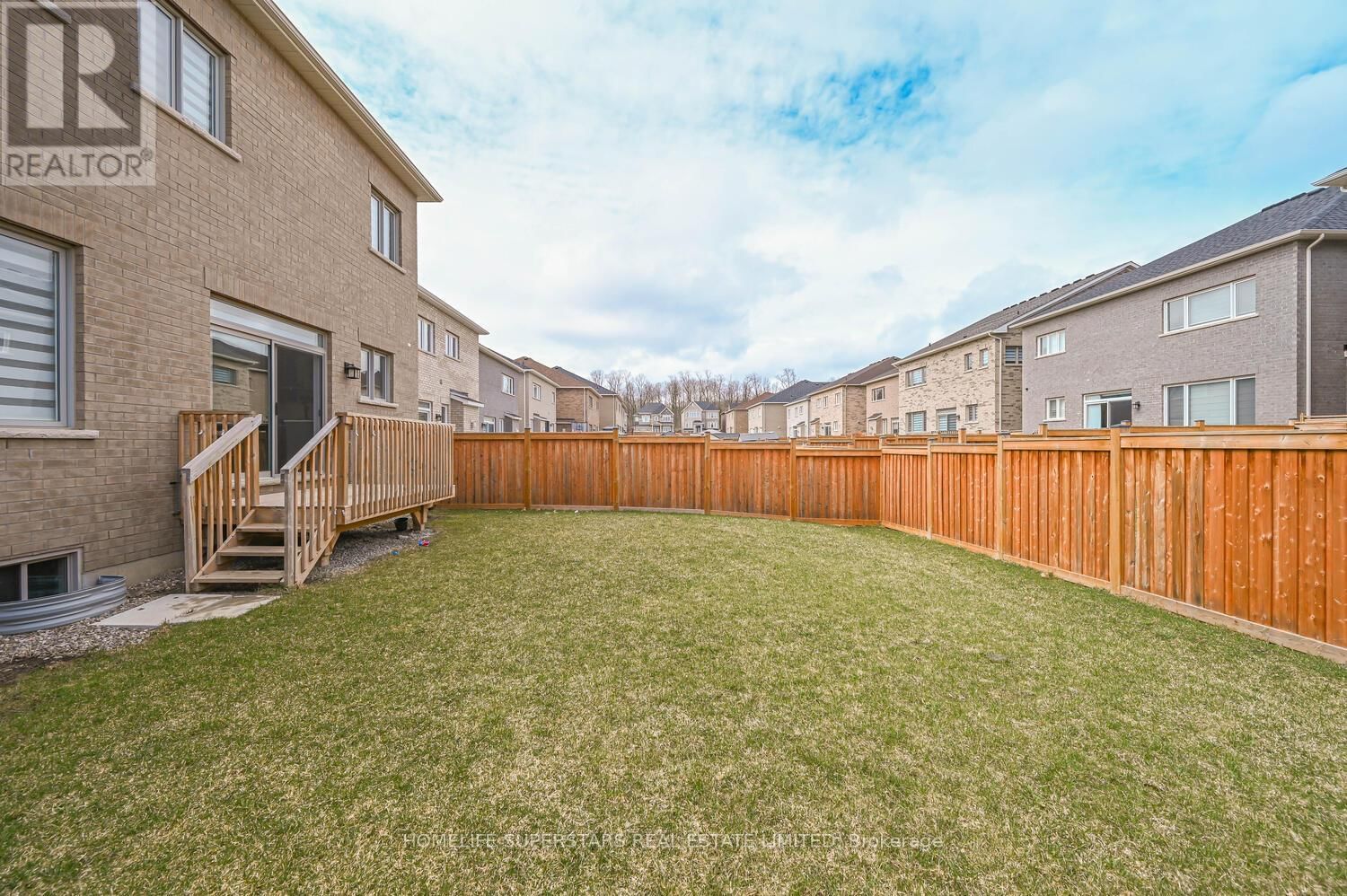 56 ARTHUR GRIFFIN CRESCENT Image 37