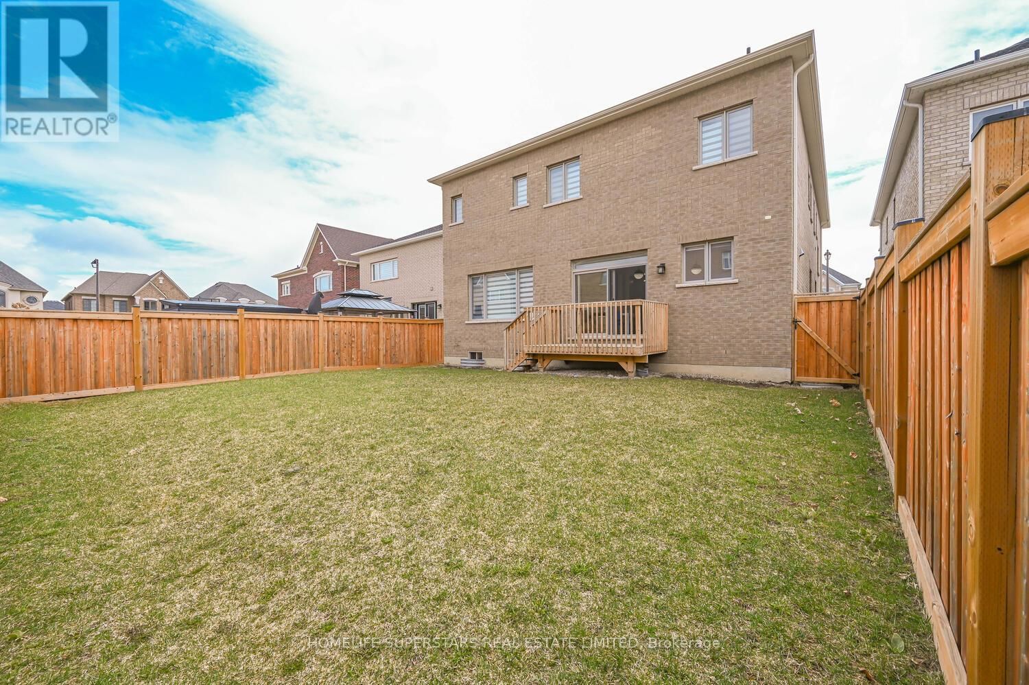 56 ARTHUR GRIFFIN CRESCENT Image 38