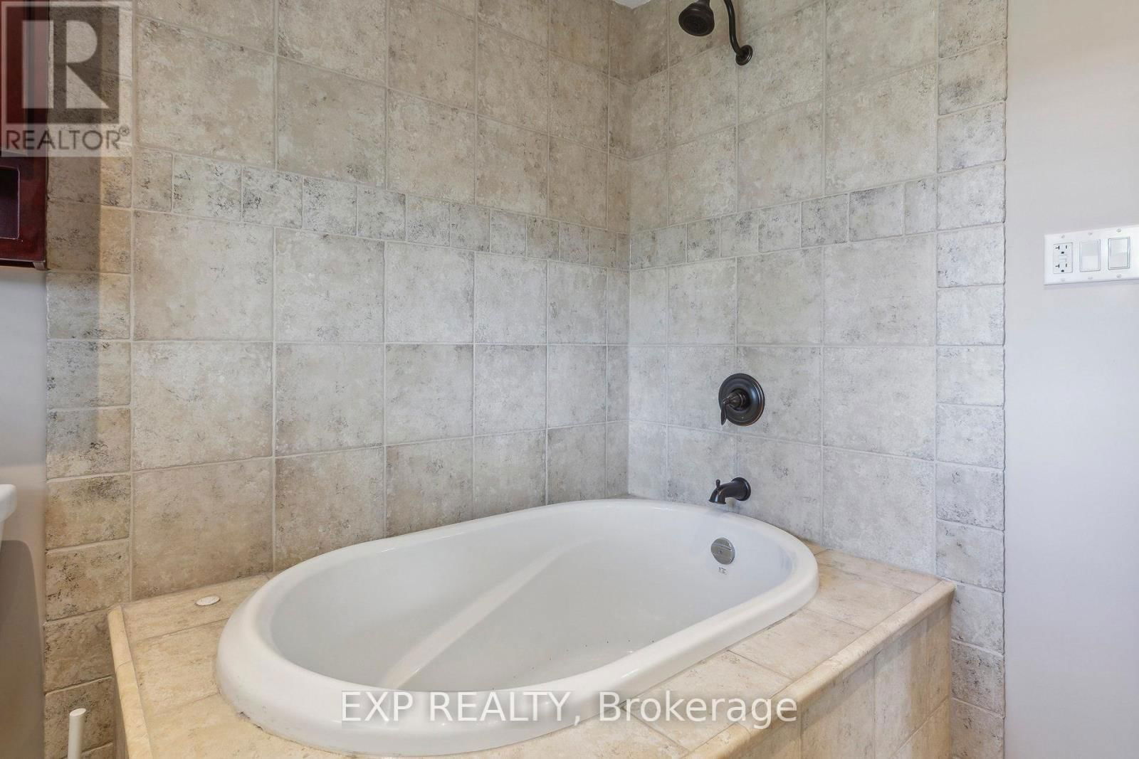 148 BOXLEY ROAD Image 23
