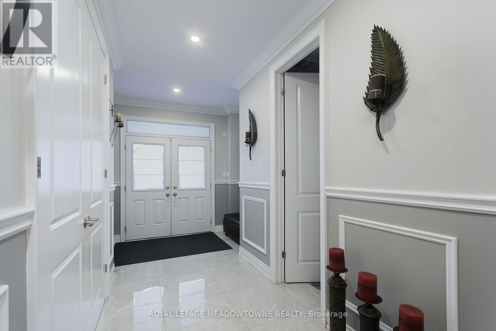 42 FERDINAND DRIVE Image 3