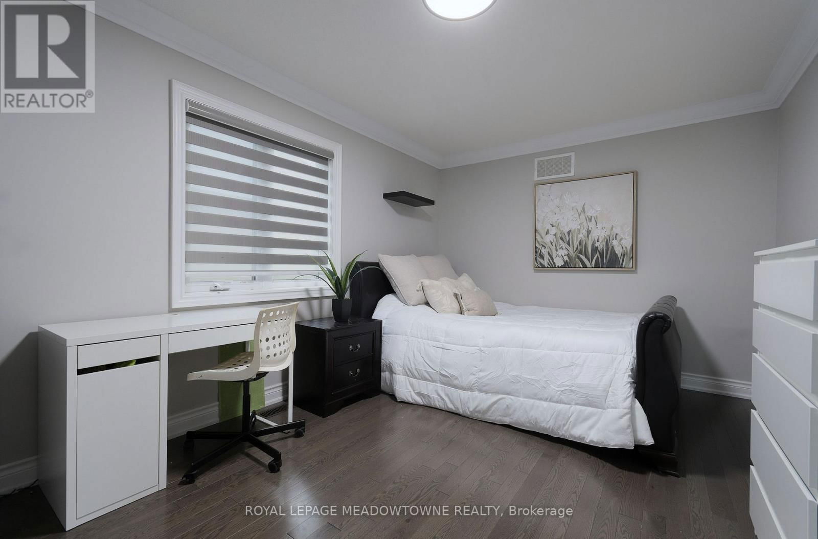 42 FERDINAND DRIVE Image 30