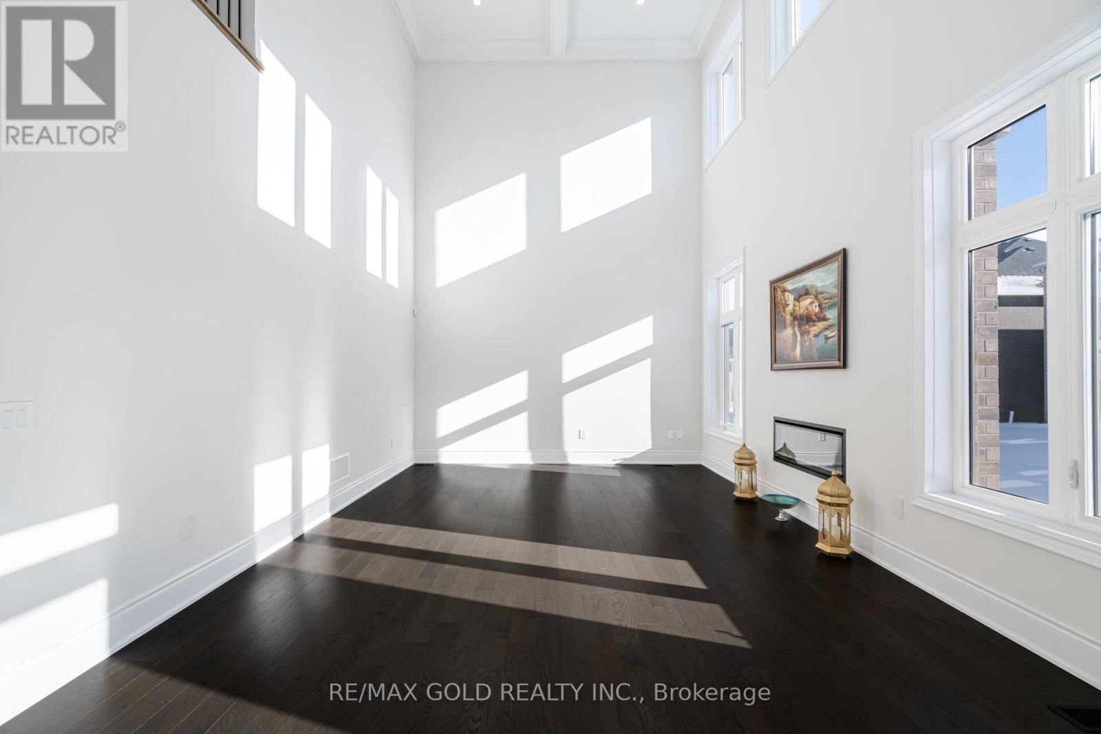 82 RASPBERRY RIDGE AVENUE Image 21