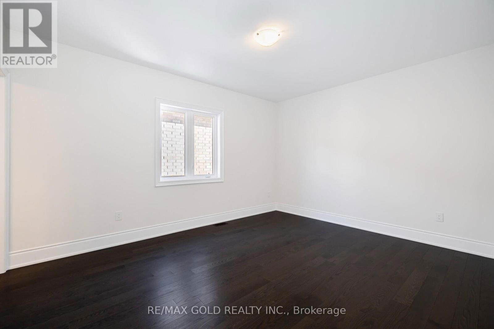 82 RASPBERRY RIDGE AVENUE Image 29