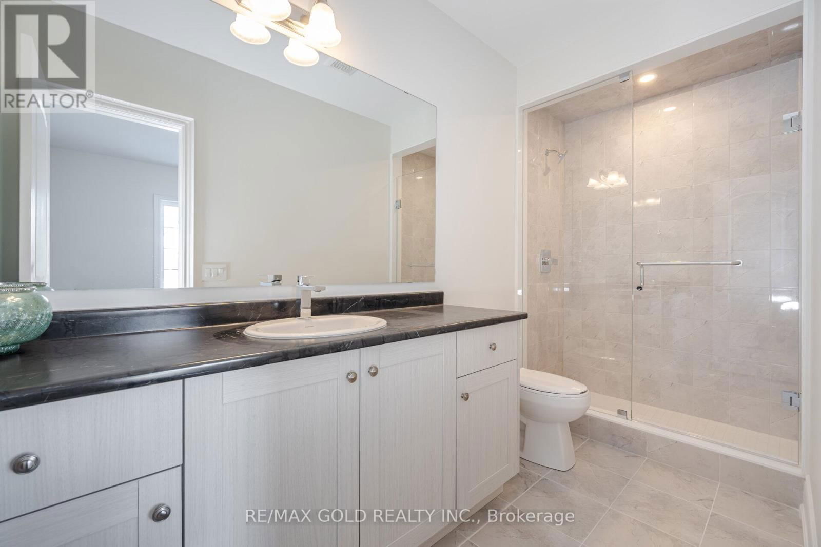 82 RASPBERRY RIDGE AVENUE Image 33