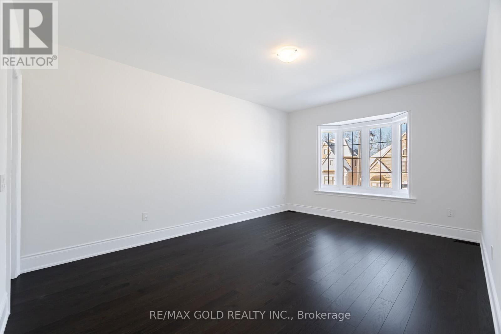 82 RASPBERRY RIDGE AVENUE Image 34