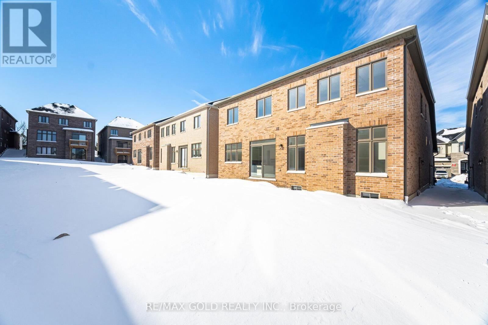 82 RASPBERRY RIDGE AVENUE Image 42
